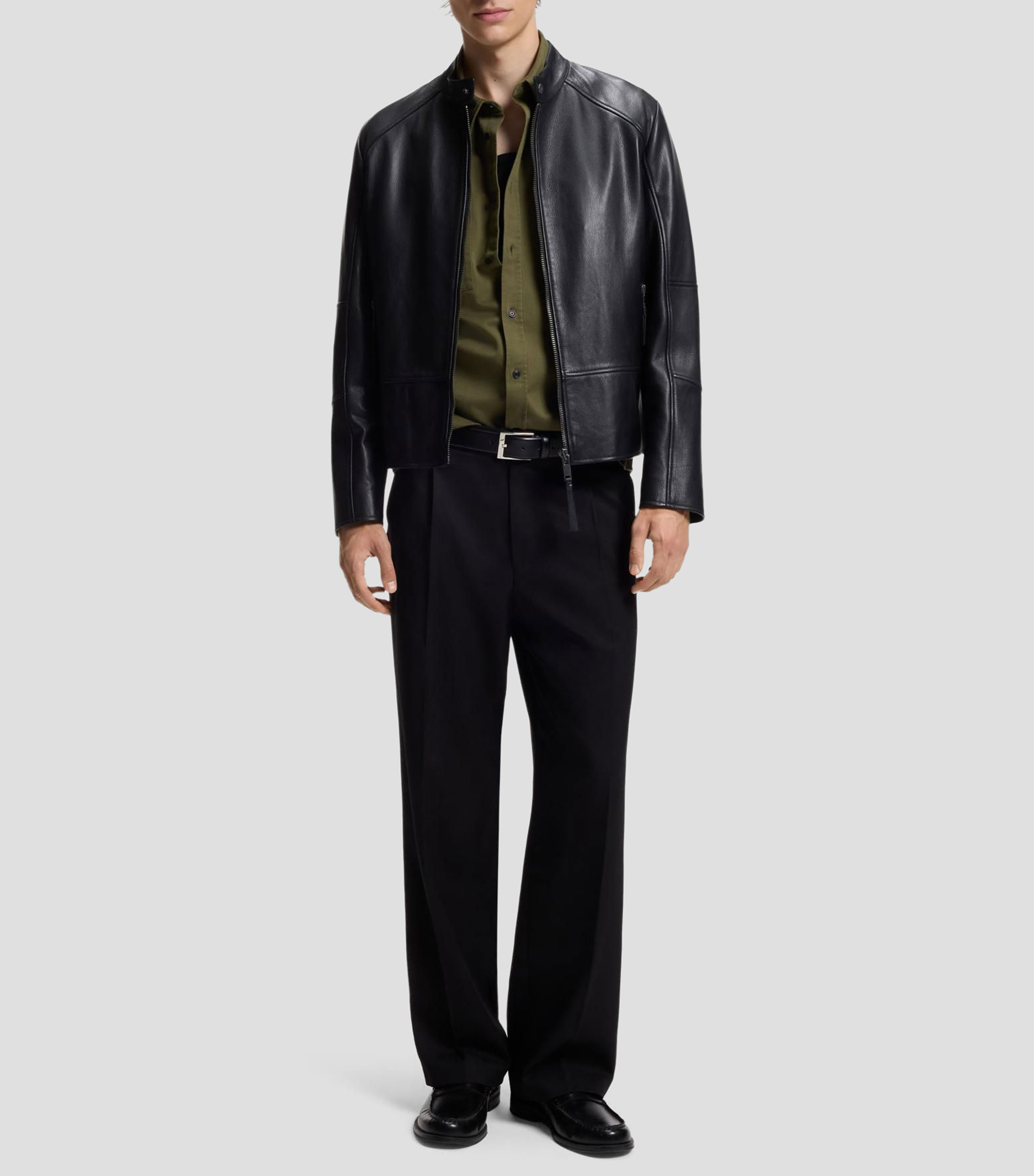 Camisa relaxed fit de sarga de algodón con logo en el pecho Hombre